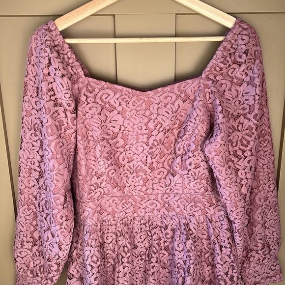 Jessakae Allover Lace Mauve Laurel Midi Dress. Size S. Long sleeve. Like New - Picture 3 of 13